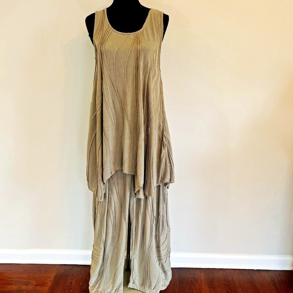 NWT Windhorse Jaya Asymmetric Sleeveless Tunic Khaki Lt Green L/XL